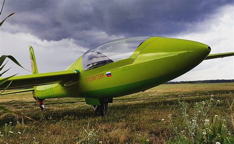 Выйдите на соревнования по высшему пилотажу на летающем ковре