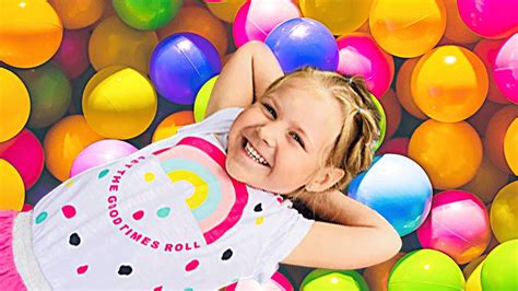 История создания персонажа Little Mary Lollipop