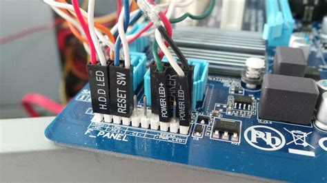 Как правильно подключить кнопку питания к материнской плате Foxconn N15235
