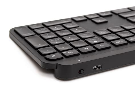 Преимущества беспроводной клавиатуры Logitech