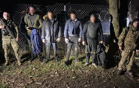 Различные способы маскировки и замаскировки для нелегального пересечения границы