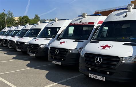 Экстренная медицинская помощь на автобусе скорой помощи