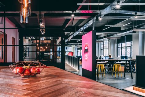  Creative Agency 