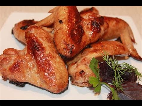 Жареные крылышки с картофельным гратеном: хрустящая вкуснятина для друзей