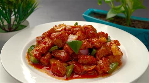 Необычное сочетание вкусов: курица в кисло-сладком соусе с кус-кусом