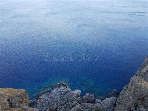  Стремительное уравновешивание в природе: феномен штиля на море
