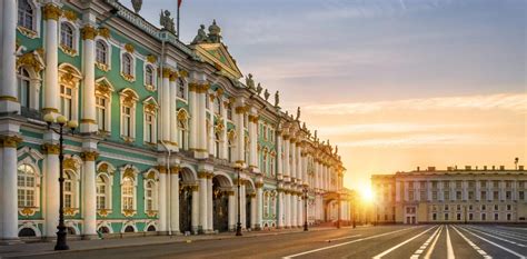 Архитекторы и стилевые направления здания Антонова эрмитажа
