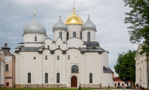 История открытия ленты в Великом Новгороде
