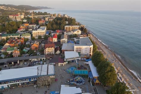 Климатические особенности и погода в Лазаревском