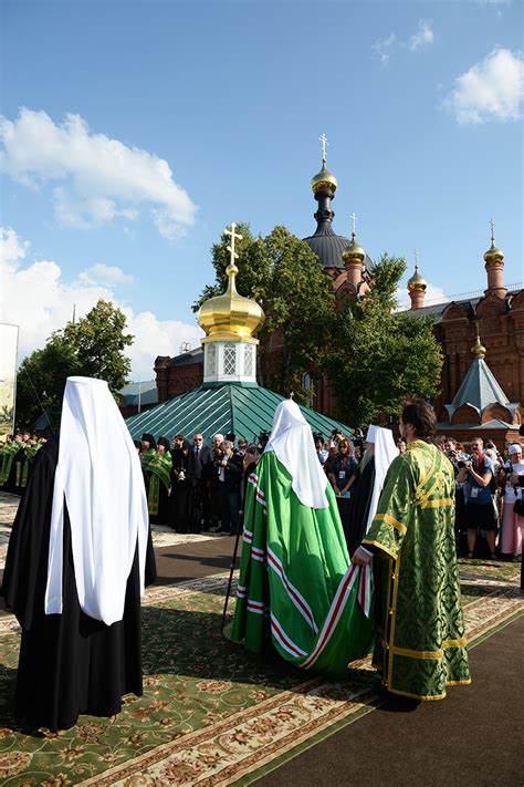 Основание Успенского собора