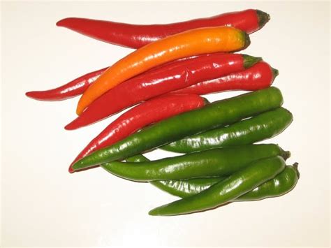 Польза красного перца для кур