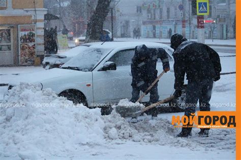 Последствия снегопадов для города