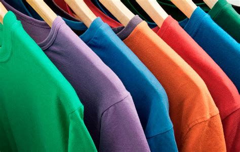 Продажа футболок как самозанятый: правовые аспекты