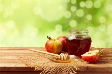 Яблочный уксус при простуде: факты и польза