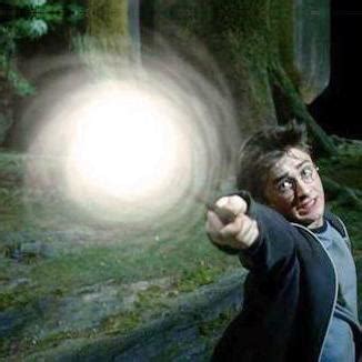 Заклинание «Expecto Patronum»