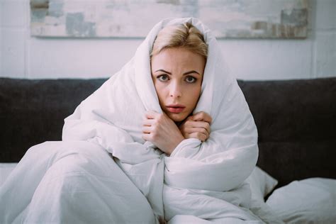 Мифы и суеверия, связанные с чесноком под кроватью