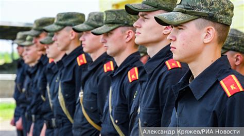 Необходимость военных специалистов в армии