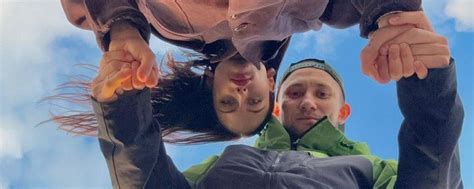 Прохладная пара, которая бодрит