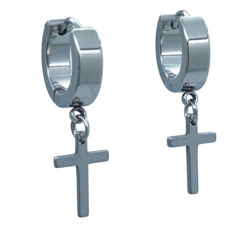 Серьги с крестом как символ защиты и удачи