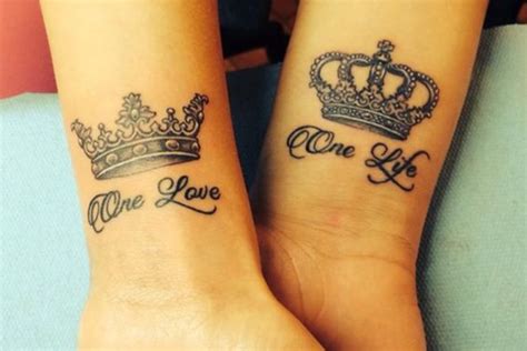 Символика "One Life One Love"