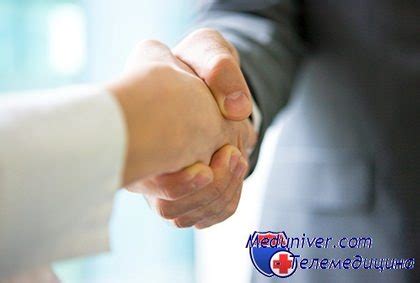 Символика рукопожатия между мужчиной и женщиной