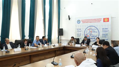 Традиционные обязанности портнихи янихи